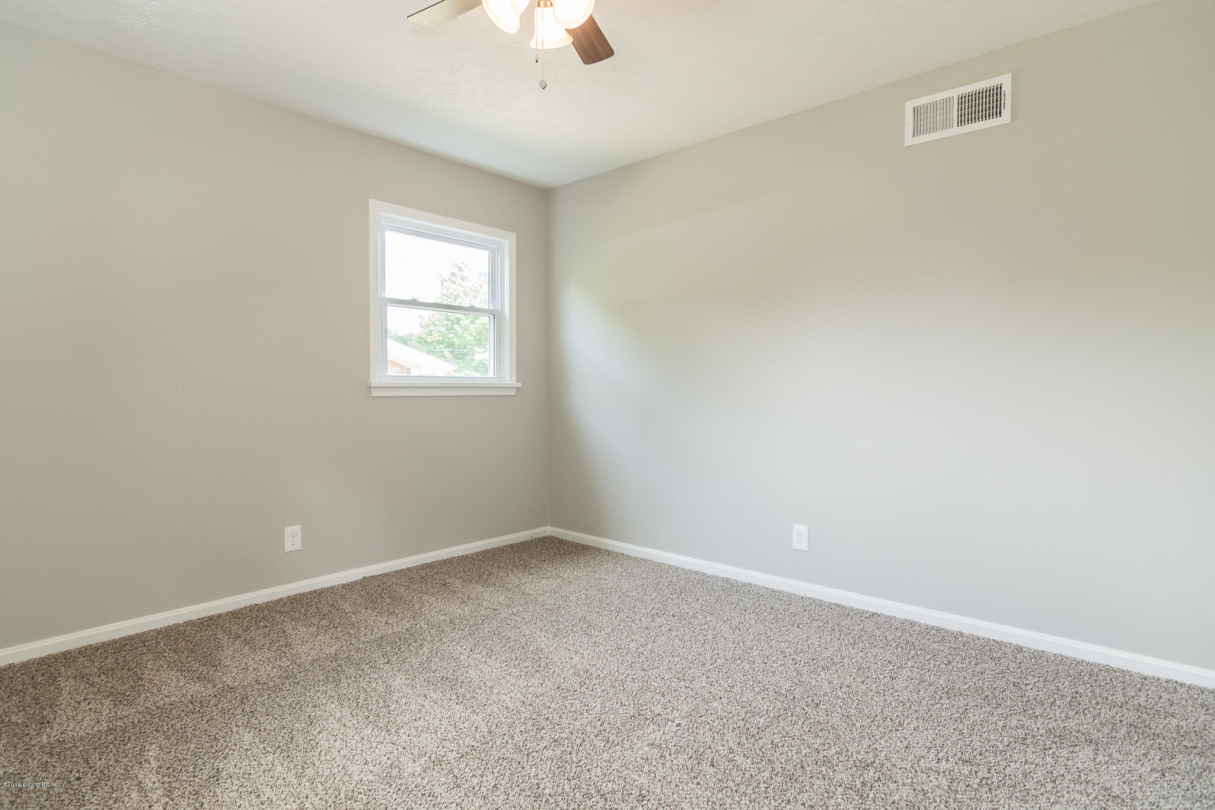 7912 Annella Way Louisville, KY 40219 - Photo 18 of 54 7912 annella way-15