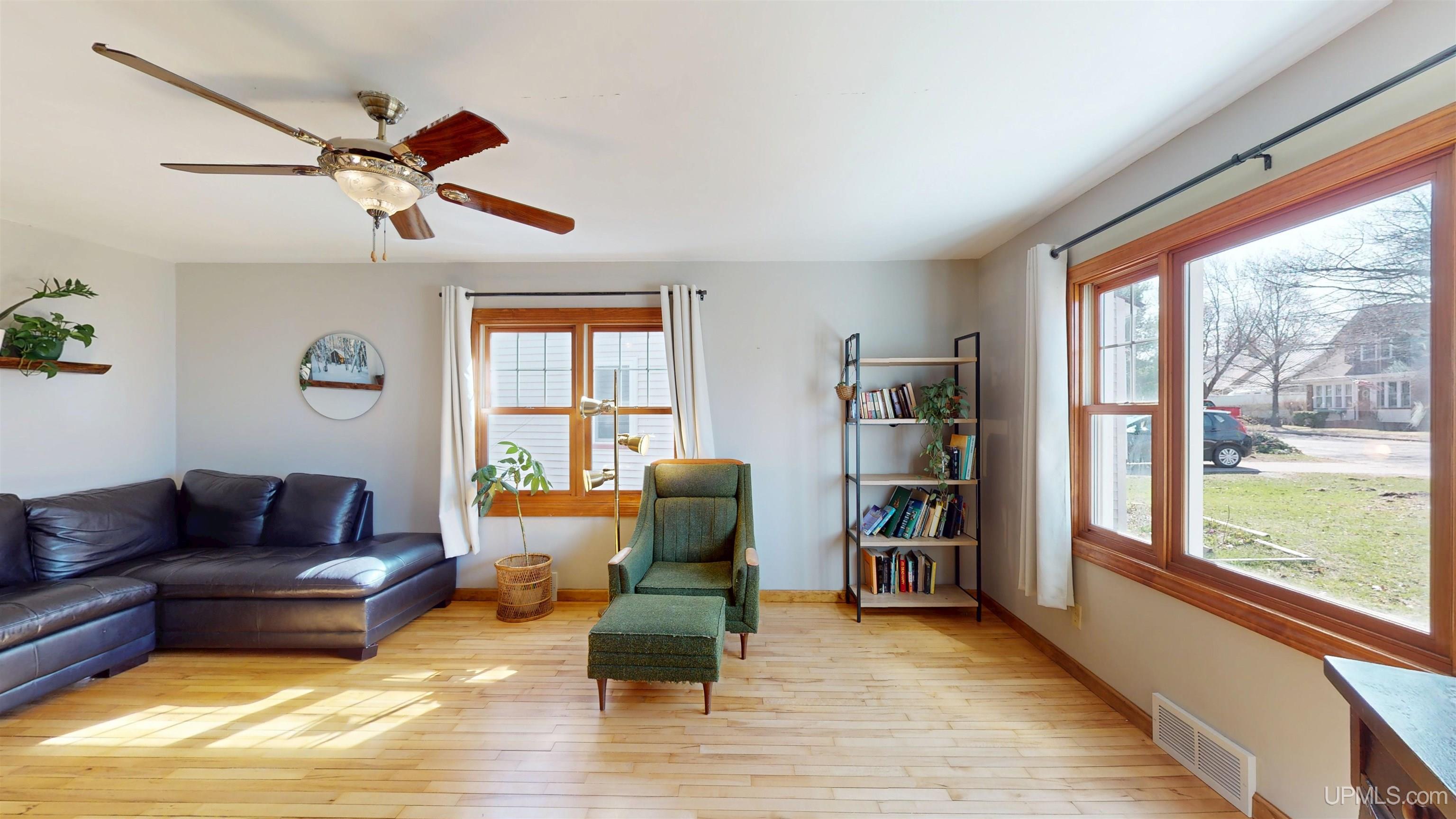 434 West Ridge Street Marquette, MI 49855 - Photo 9 of 42 Gallery Image 9