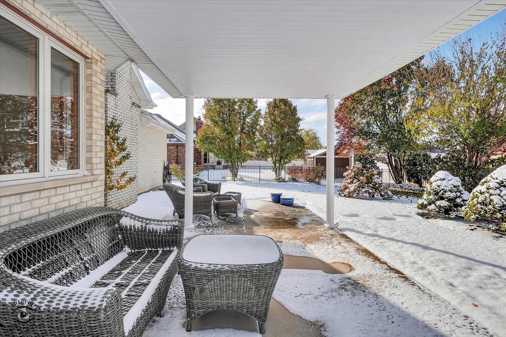 19612 Waterford Lane Mokena, IL 60448 - Photo 25 of 28 a outdoor space with patio furniture