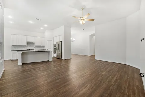 $419,000 | 22600 Fountaingrass Lane, Lago Vista, TX 78645