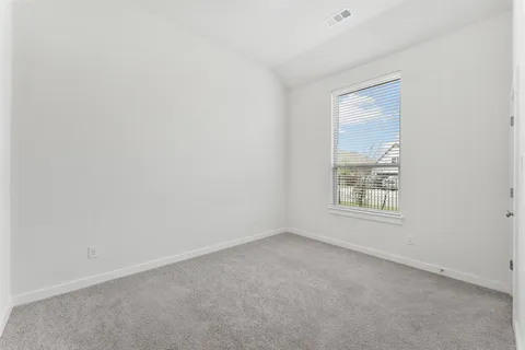 $419,000 | 22600 Fountaingrass Lane, Lago Vista, TX 78645