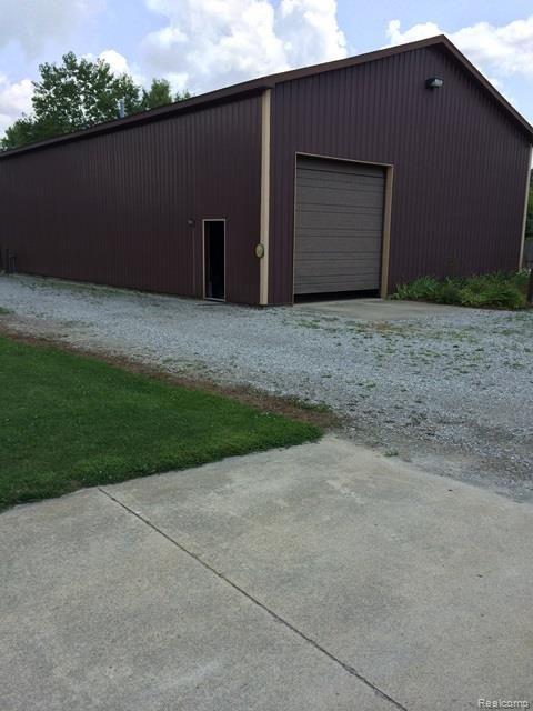 54360 Fairchild Road Macomb, MI 48042 - Photo 4 of 28 IMG_0459.jpg