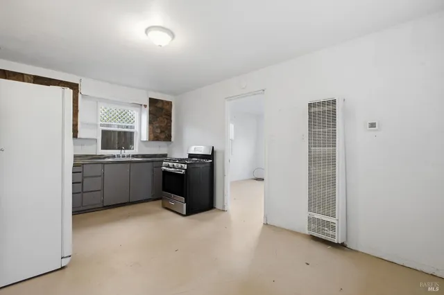 $739,000 | 730 Lewis Road, Santa Rosa, CA 95404