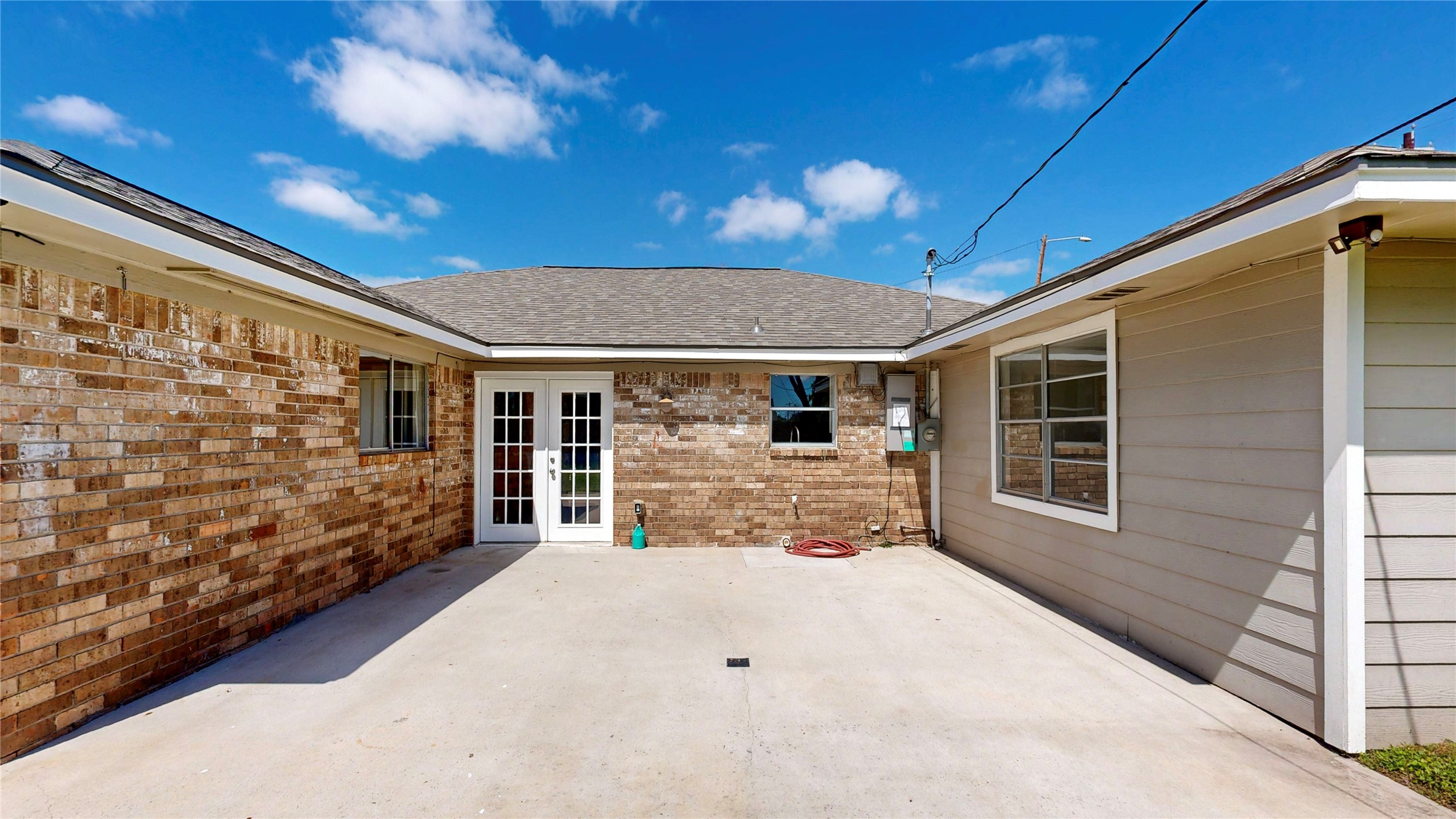 4914 29th Street Dickinson, TX 77539 - Photo 24 of 28 Back Porch area leading to the Back Yard
