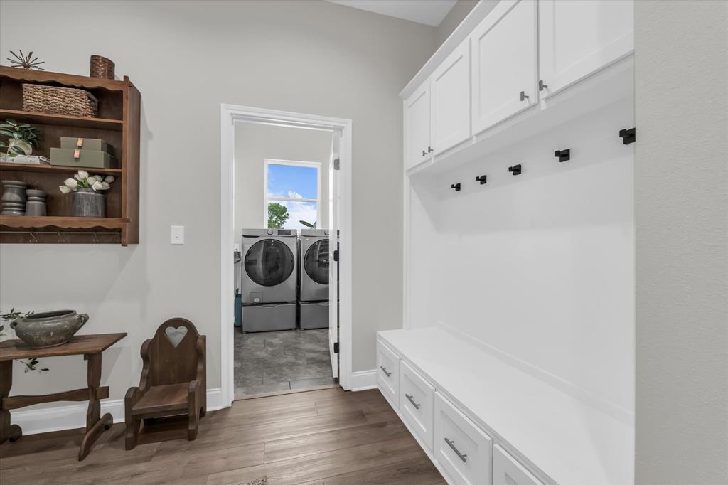 154 Water View Lane Robinson, TX 76706 - Photo 14 of 40 drop zone and separate laundry room