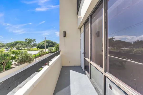 $2,250 | 1401 South Federal Highway, Unit 218, Boca Raton, FL 33432