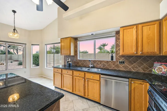 $625,000 | 6009 East Sanford Circle, Mesa, AZ 85215