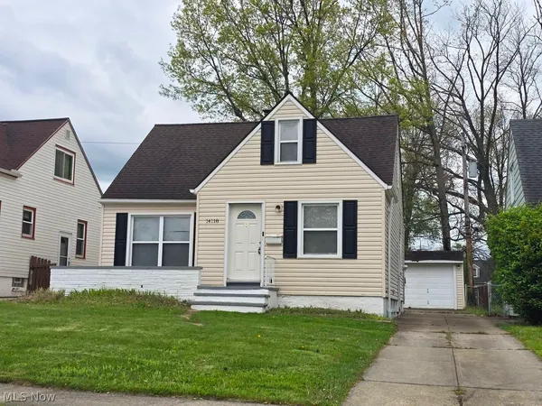 $139,998 | 14118 Kennerdown Avenue, Maple Heights, OH 44137