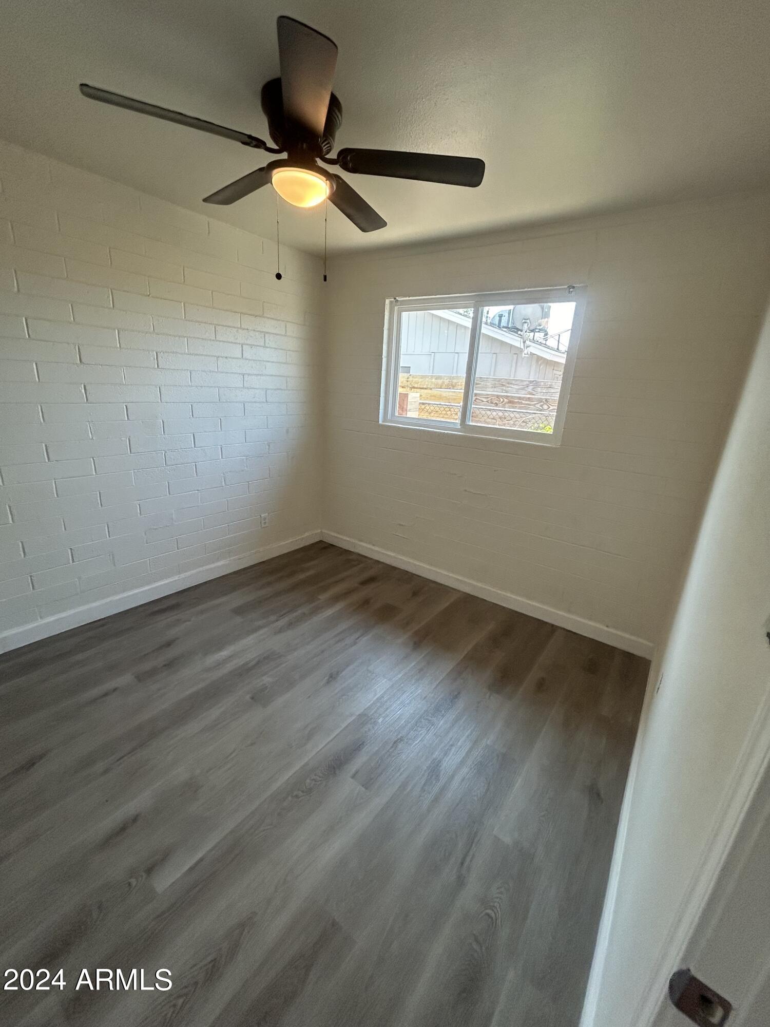 10014 North 18th Avenue Phoenix, AZ 85021 - Photo 5 of 5 Jones - 5