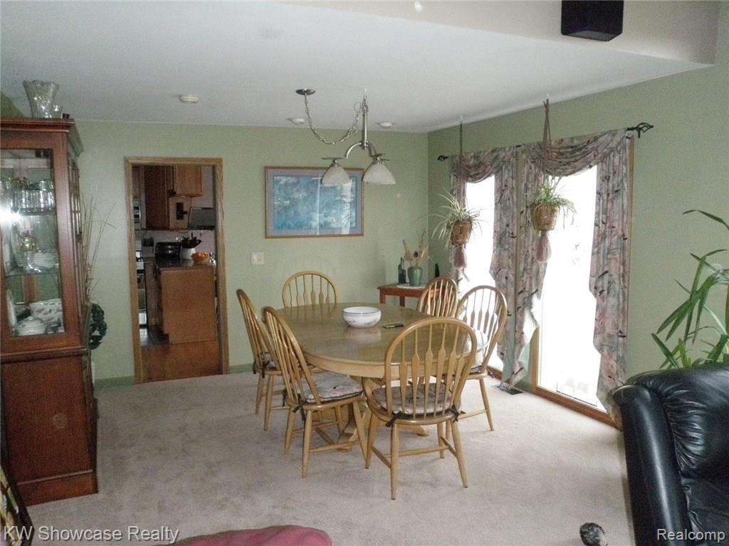 2724 Haley Road White Lake, MI 48383 - Photo 48 of 49 063.JPG