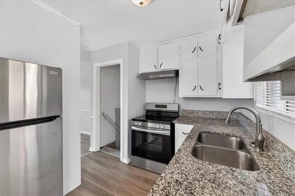 $355,000 | 4302-4 Northwest 56th Street, Kansas City, MO 64151