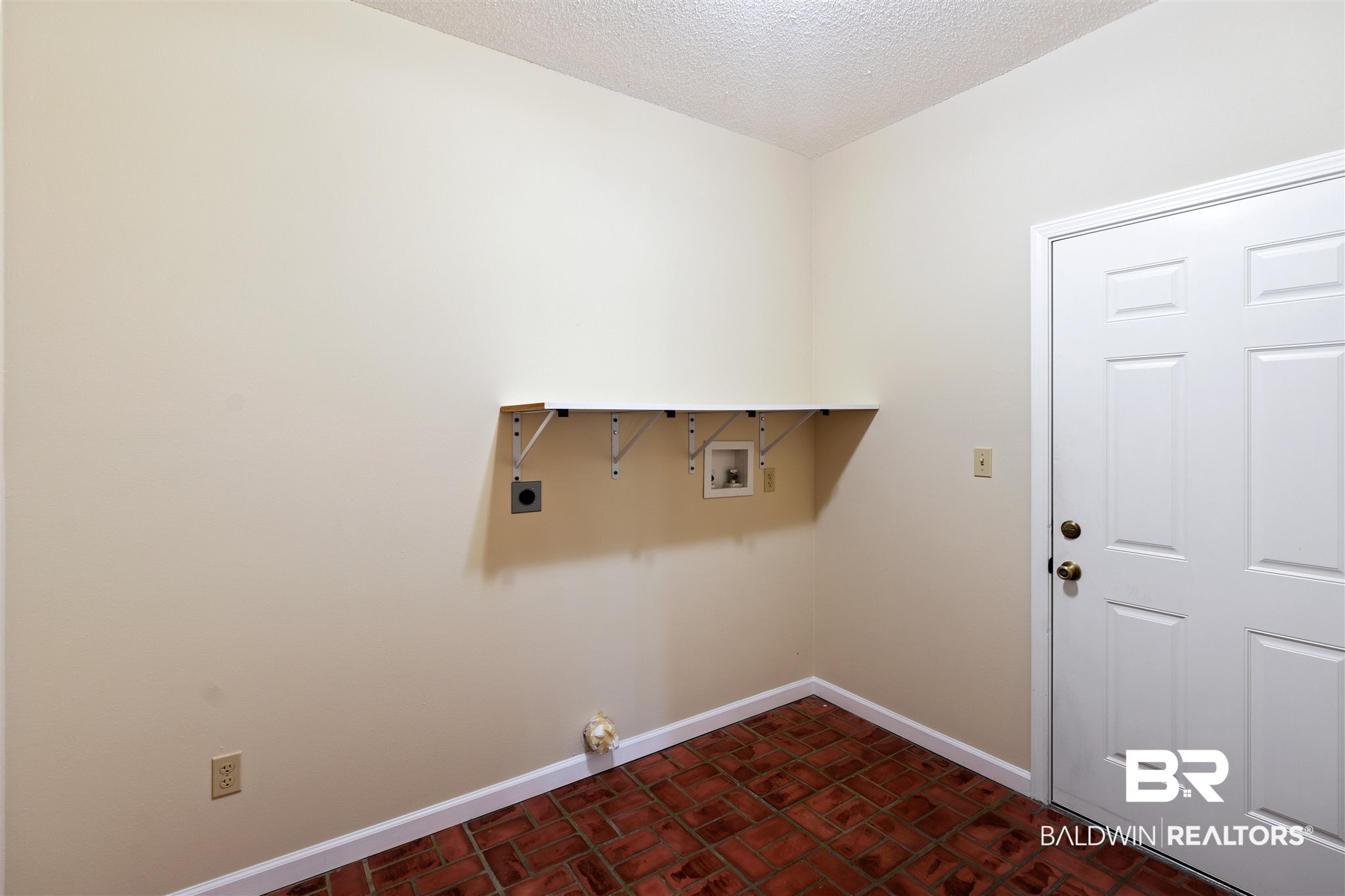 8809 Hurricane Road Bay Minette, AL 36507 - Photo 26 of 50 Utility Room
