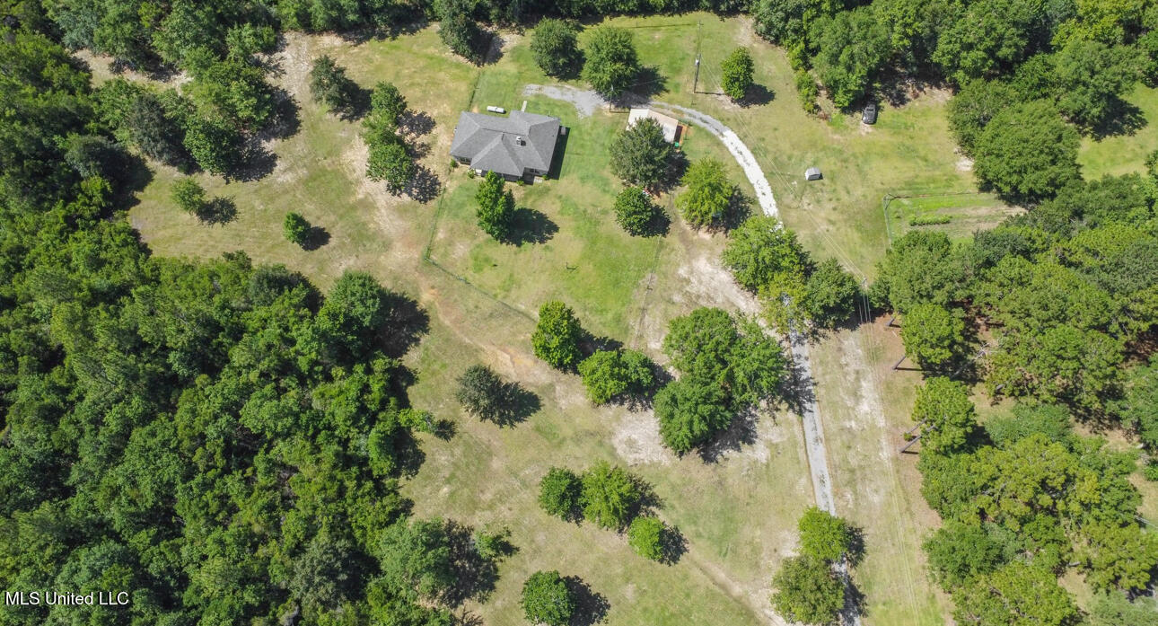 26710 Polktown Road Lucedale, MS 39452 - Photo 2 of 21 IMG_7358