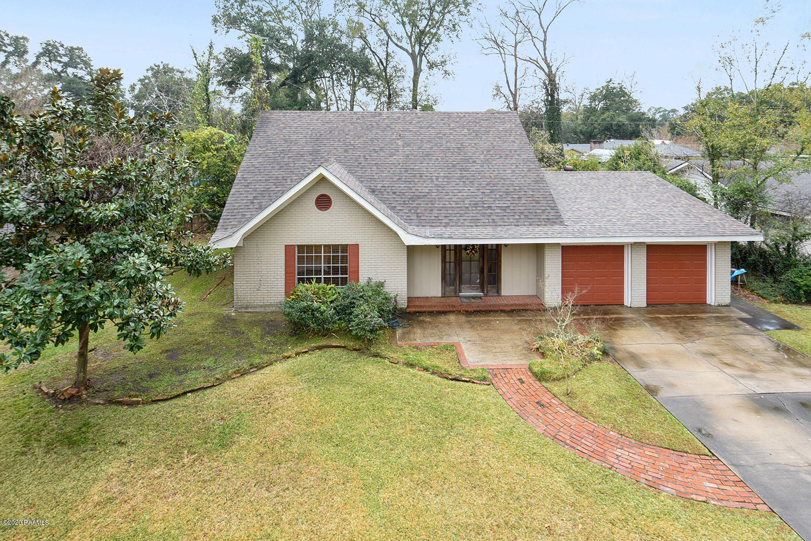 142 Normandy Road Lafayette, LA 70503 - Photo 1 of 19 Gallery Image 1