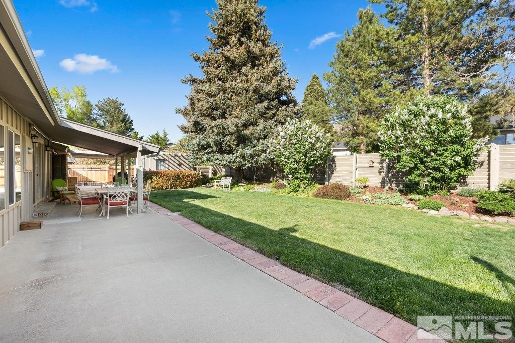 2990 Tamarisk Drive Reno, NV 89502 - Photo 33 of 39 Photo 33