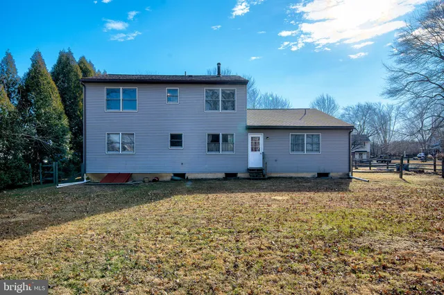 $637,000 | 2166 Wayne Drive, Jamison, PA 18929