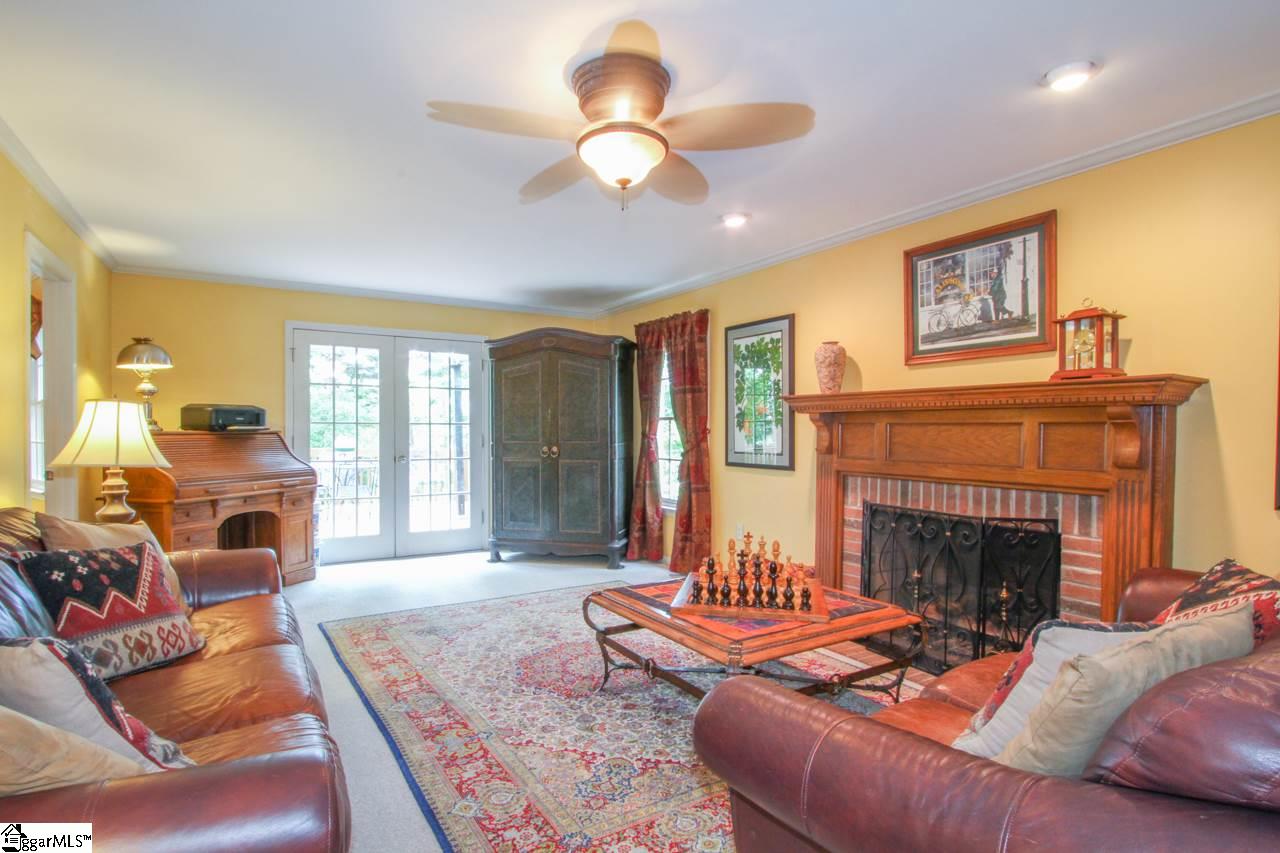 205 Carson Road Easley, SC 29642 - Photo 6 of 36 Gallery Image 6