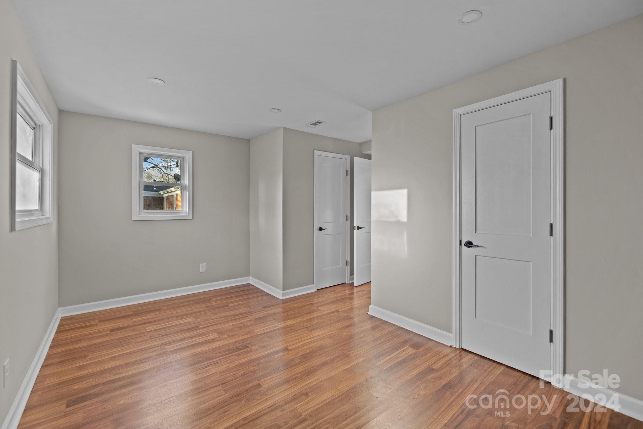 2129 Bromwich Road Charlotte, NC 28208 - Photo 14 of 30 Gallery Image 14