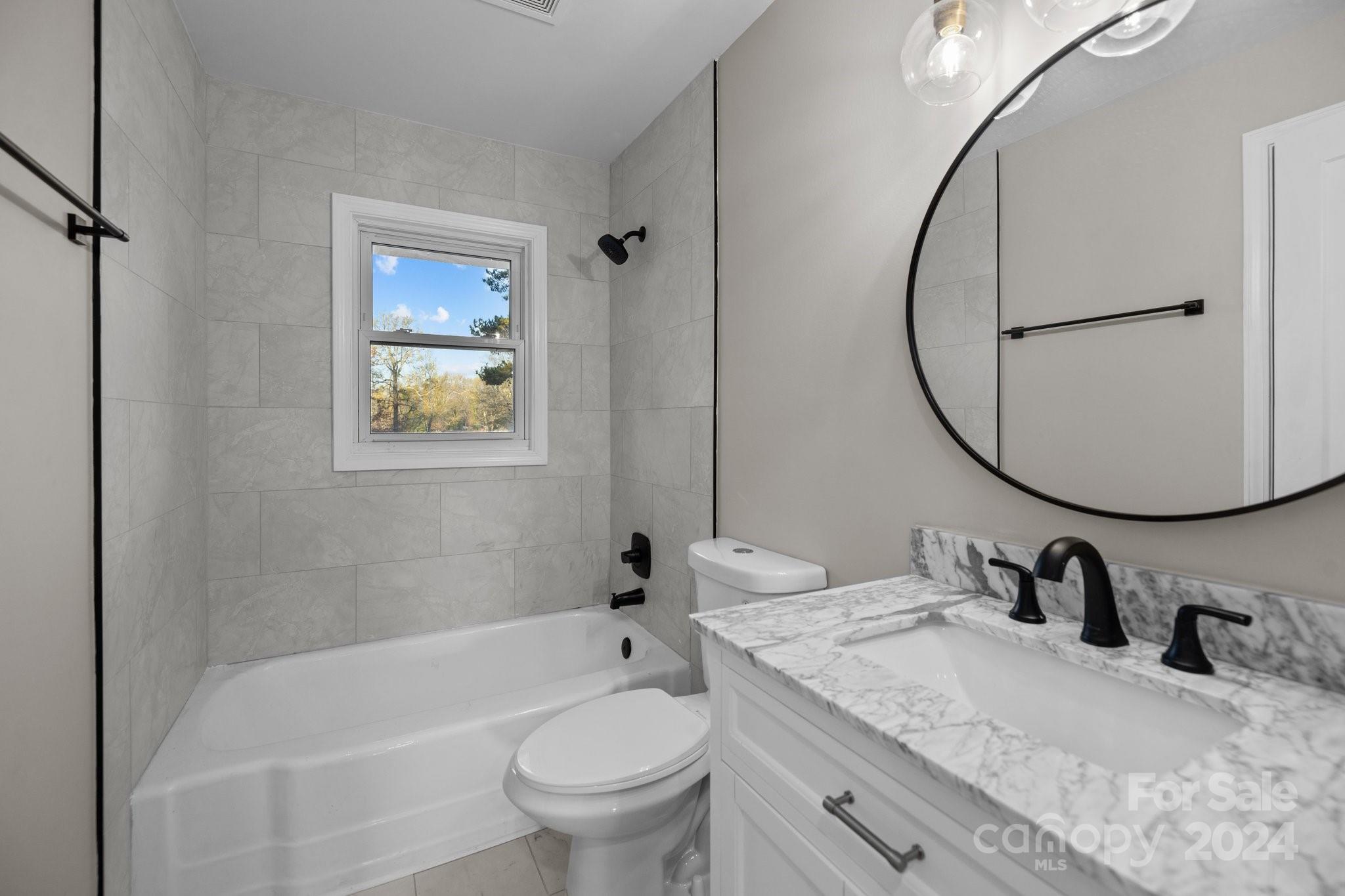 2129 Bromwich Road Charlotte, NC 28208 - Photo 15 of 30 Gallery Image 15