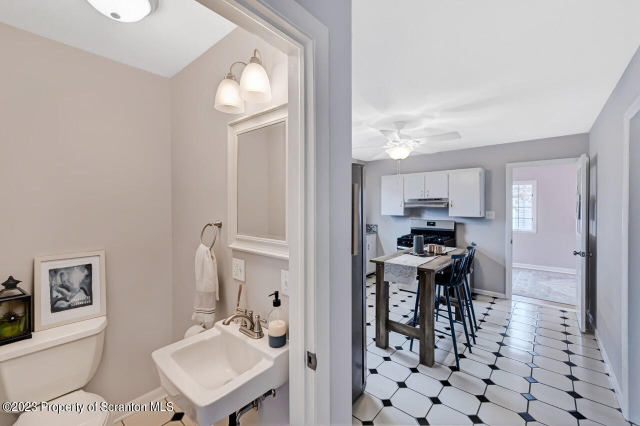 779 South Abington Road Clarks Summit, PA 18411 - Photo 12 of 32 Gallery Image 12