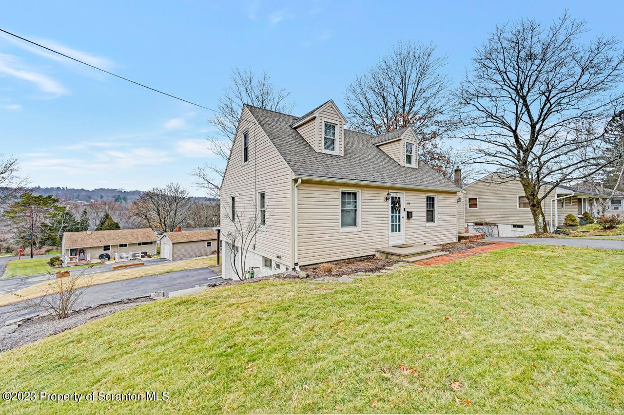 779 South Abington Road Clarks Summit, PA 18411 - Photo 3 of 32 Gallery Image 3