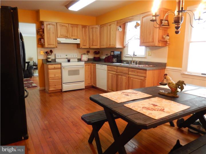 249 Club Road Oley, PA 19547 - Photo 4 of 15 Gallery Image 4
