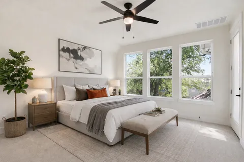 $1,325,000 | 2301 East 10th Street, Austin, TX 78702