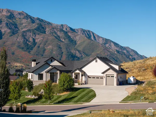 $1,845,000 | 6127 North Lariat Lane, Mountain Green, UT 84050