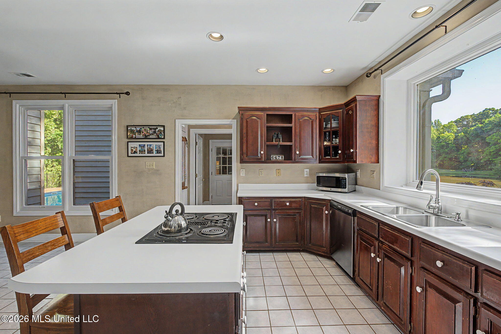 6678 Star Landing Road Lake Cormorant, MS 38641 - Photo 19 of 54 17-web-or-mls-6678 Star Landing Rd-28