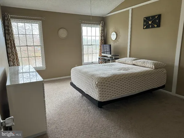 $4,400 | 18 East Countryside Drive, Princeton, NJ 08540