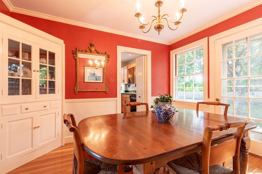 21 Dartmouth Road Marblehead, MA 01945 - Photo 3 of 36 Gallery Image 3