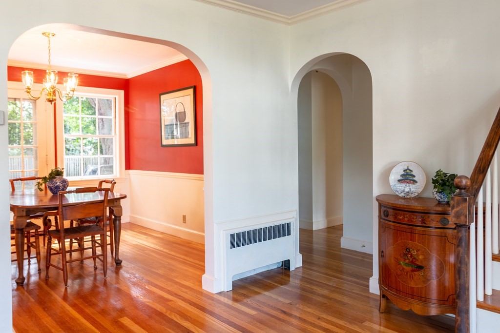 21 Dartmouth Road Marblehead, MA 01945 - Photo 9 of 36 Gallery Image 9