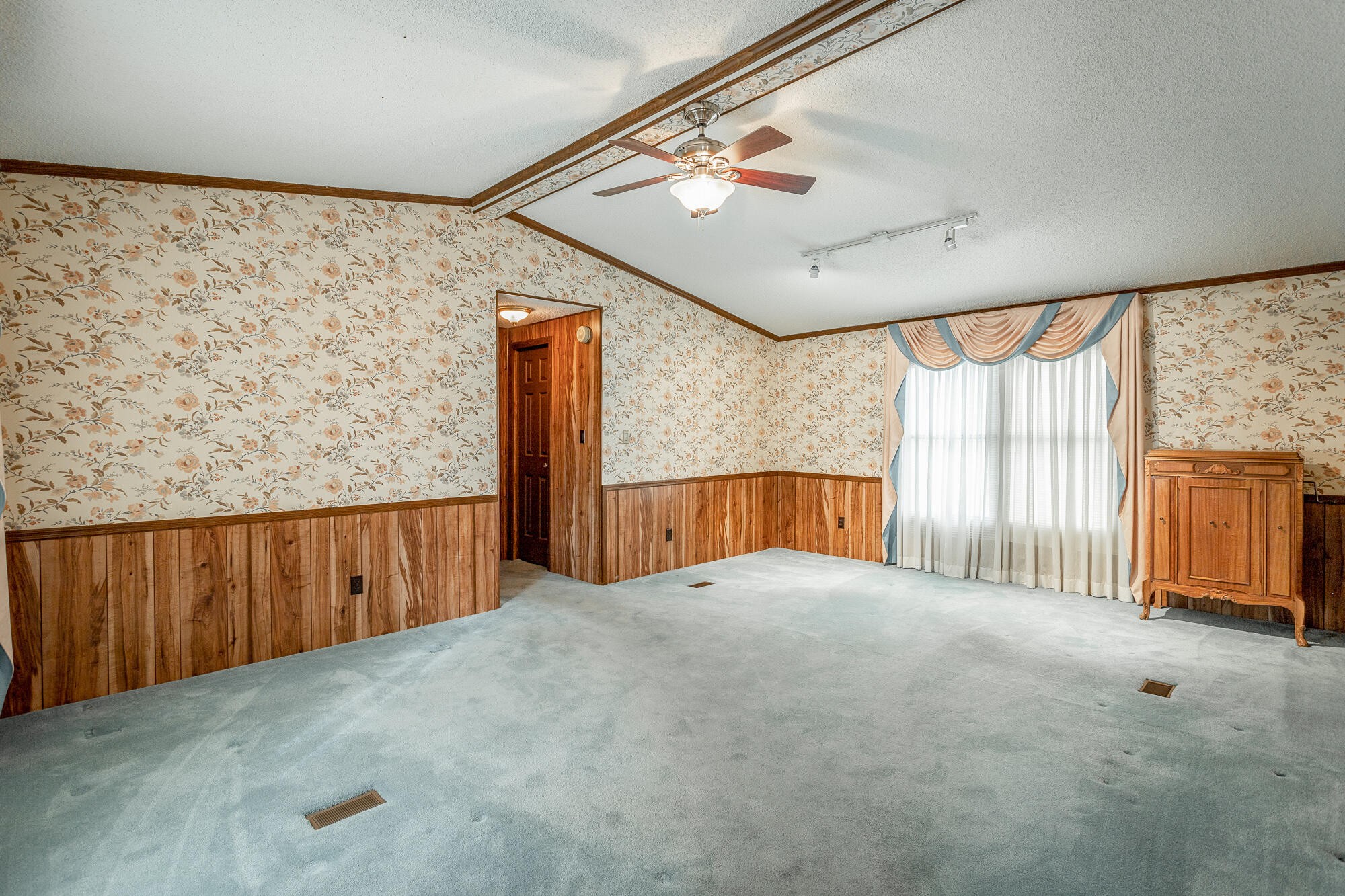 781 East Reed Road LaFayette, GA 30728 - Photo 44 of 73 Gallery Image 44