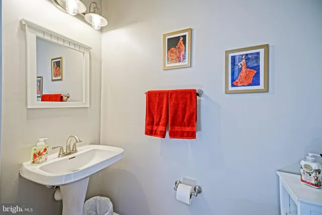 $419,900 | 4 John Hall Drive, Ocean View, DE 19970