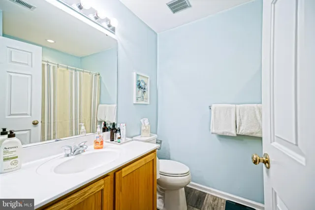 $419,900 | 4 John Hall Drive, Ocean View, DE 19970