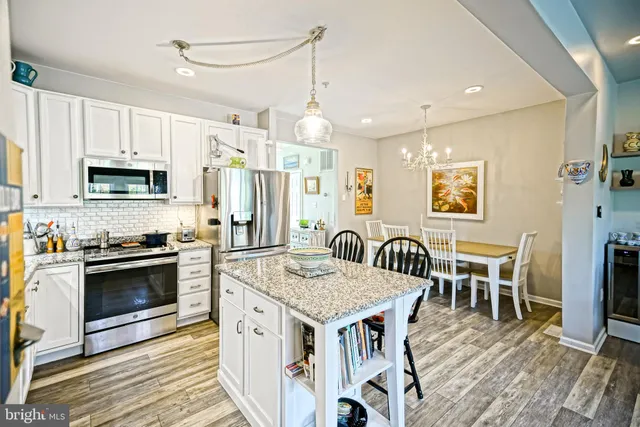 $419,900 | 4 John Hall Drive, Ocean View, DE 19970