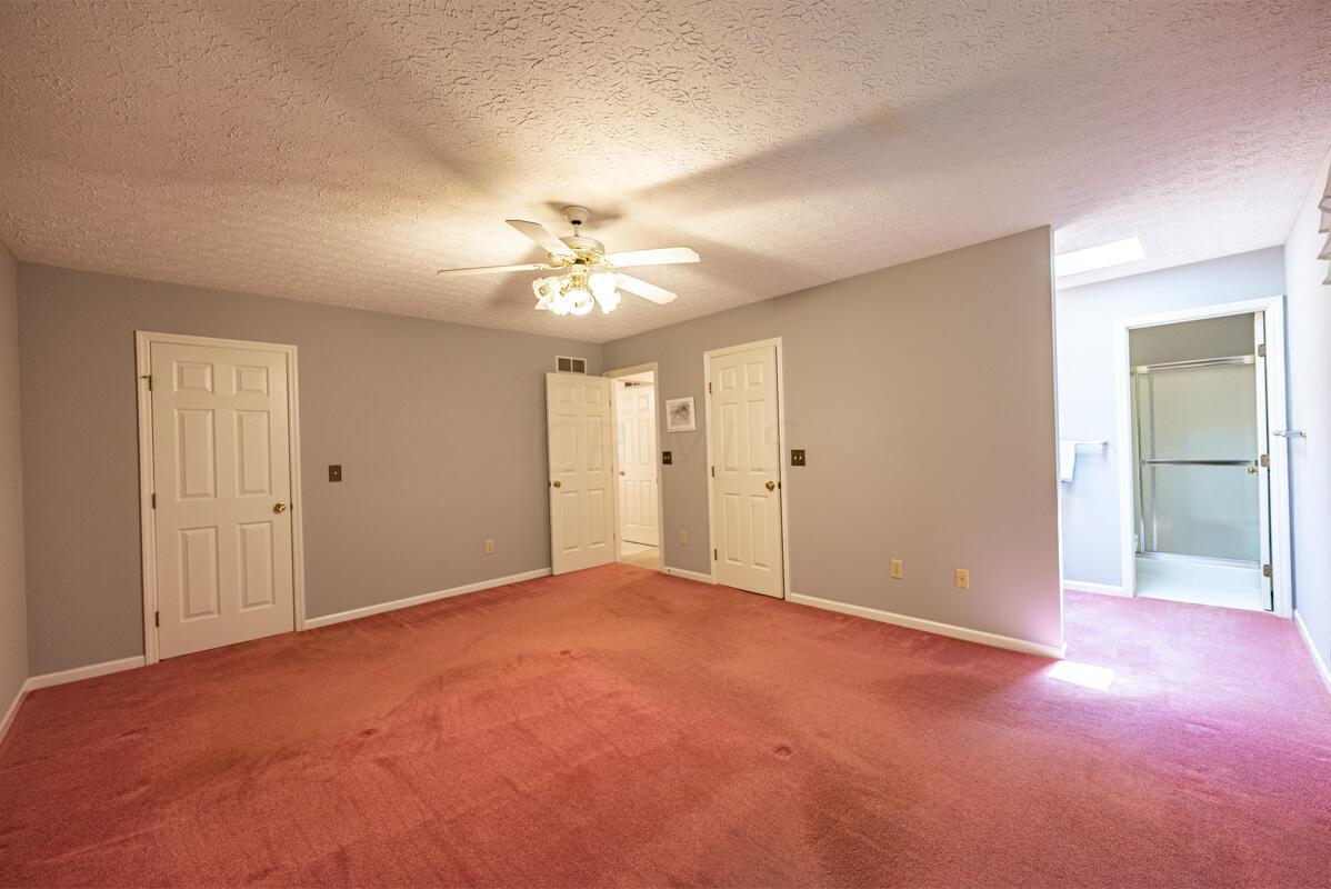 6340 Bale Kenyon Road Lewis Center, OH 43035 - Photo 17 of 41 Master bedroom w/ attached bath