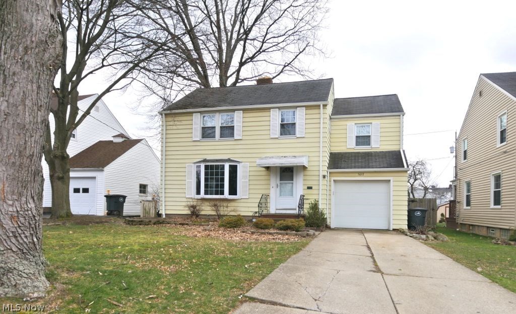 5012 Anderson Road Cleveland, OH 44124 - Photo 1 of 21
