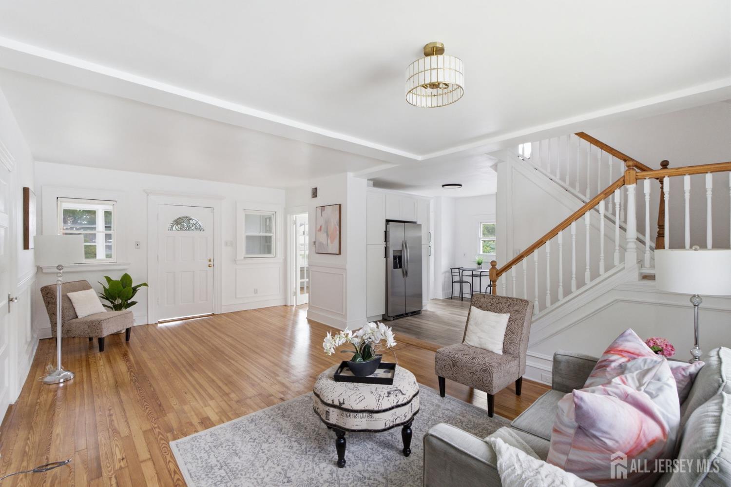18 Fox Road Edison, NJ 08817 - Photo 6 of 36 Gallery Image 6