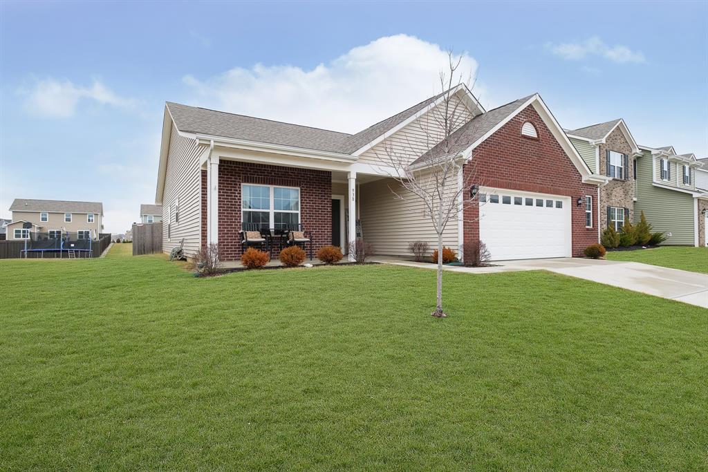 938 Rattlebox Lane Westfield, IN 46074 - Photo 2 of 27 Gallery Image 2