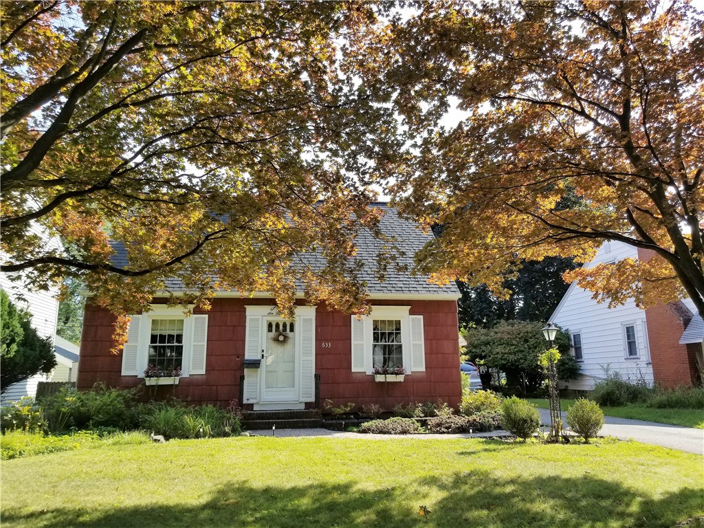 633 Eaton Road Irondequoit, NY 14617 - Photo 1 of 1