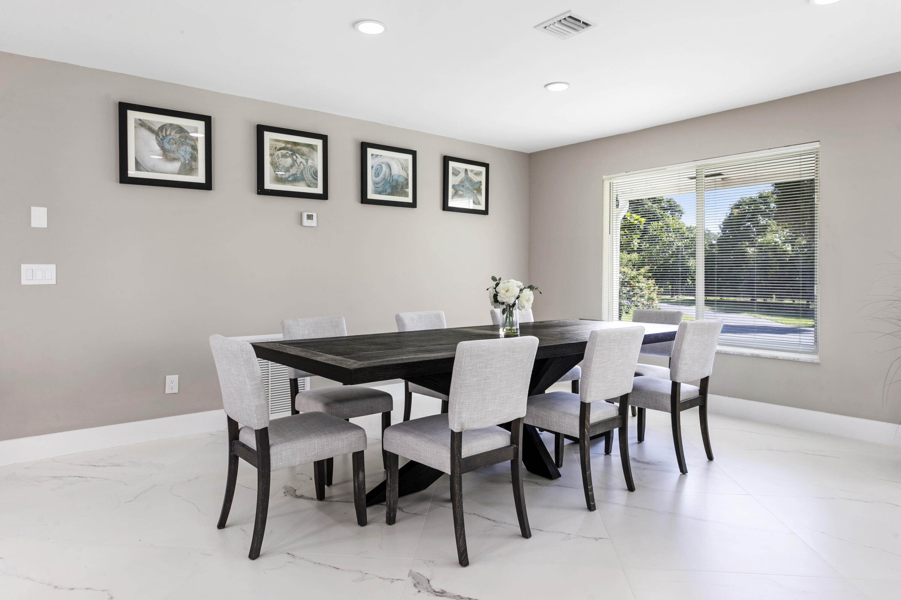 5200 Club Road Haverhill, FL 33415 - Photo 11 of 33 12-Dining Area