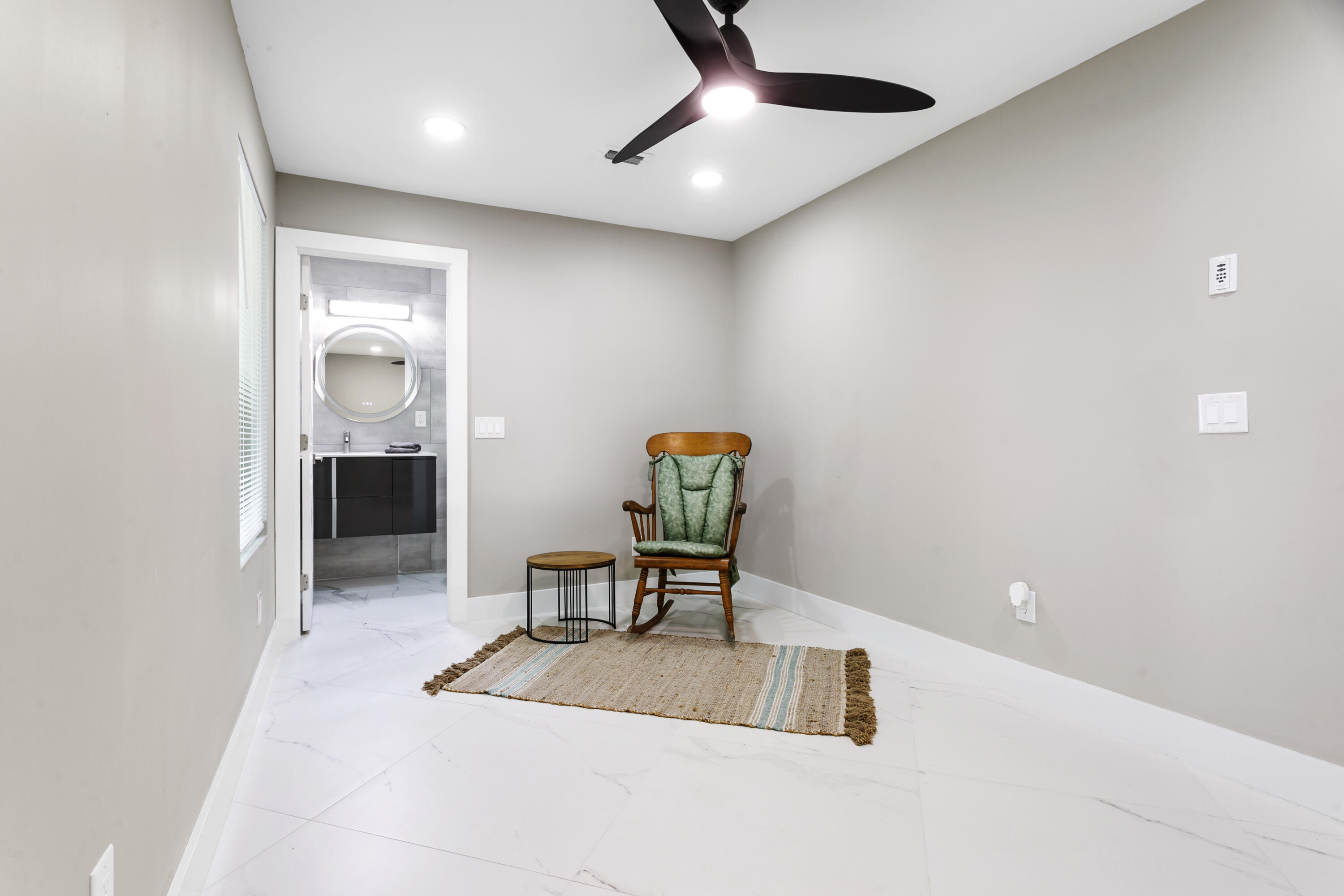 5200 Club Road Haverhill, FL 33415 - Photo 26 of 33 27-Versatile BR, Office, Den