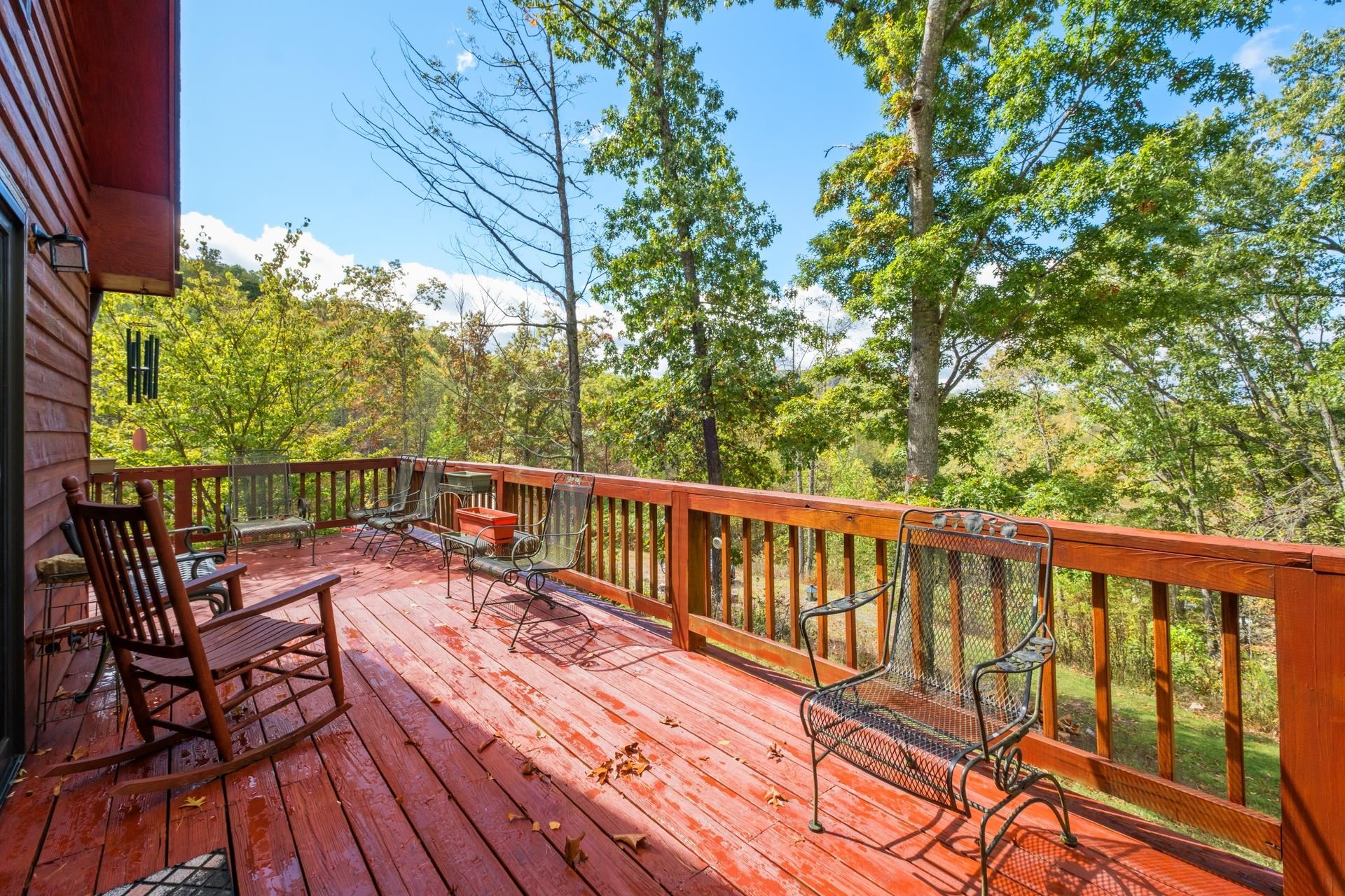 65 Cubbley Road Hot Springs, VA 24445 - Photo 44 of 56 a view of balcony with furniture