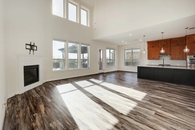 a view of a living room