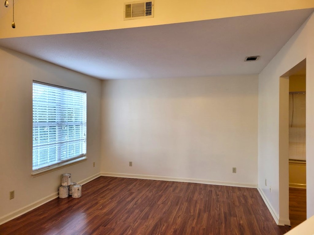 1225 Mathis Road, Unit 5 Greenwood, SC 29649 - Photo 5 of 38 Gallery Image 5