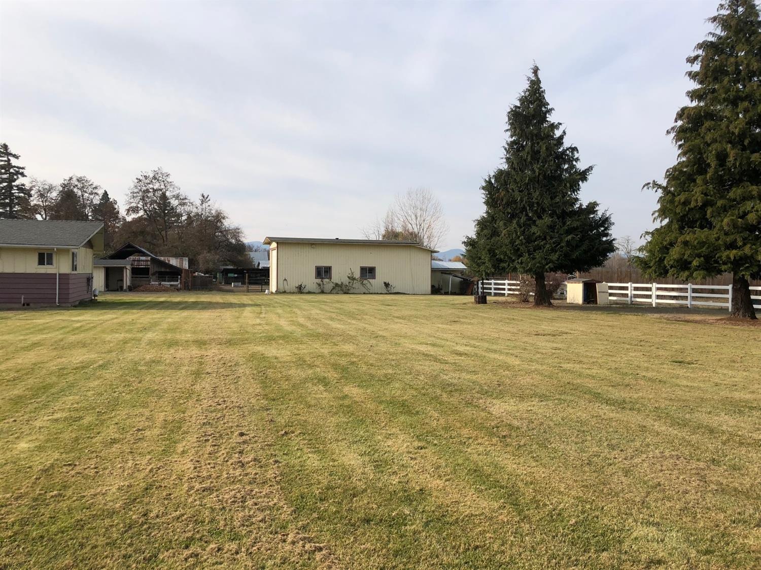 2400 Lower River Road Grants Pass, OR 97526 - Photo 8 of 15 Additional Photo
