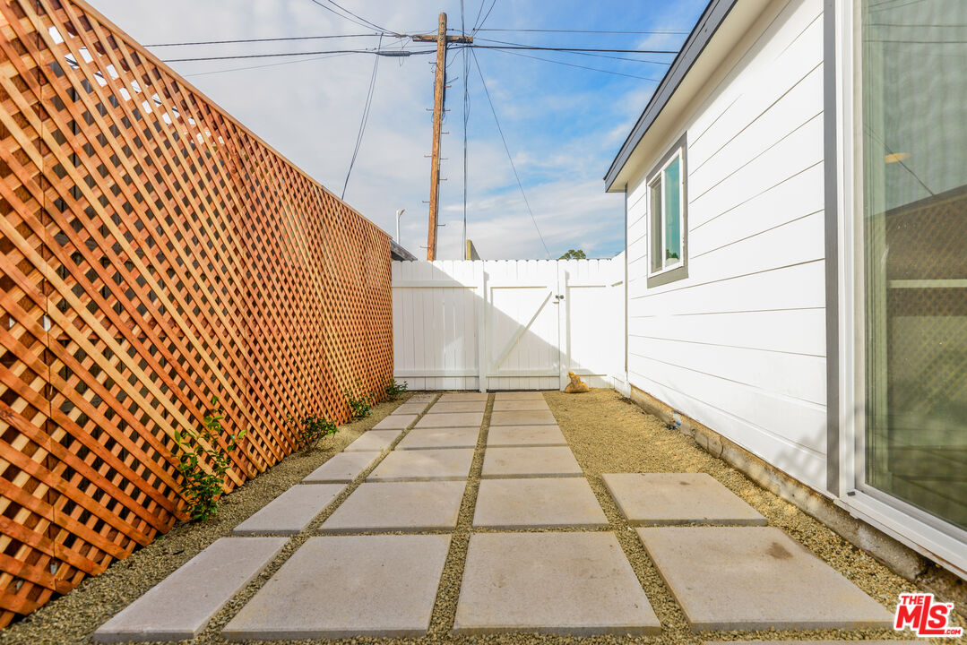 1739 252nd Street, Unit 1/2 Lomita, CA 90717 - Photo 7 of 42