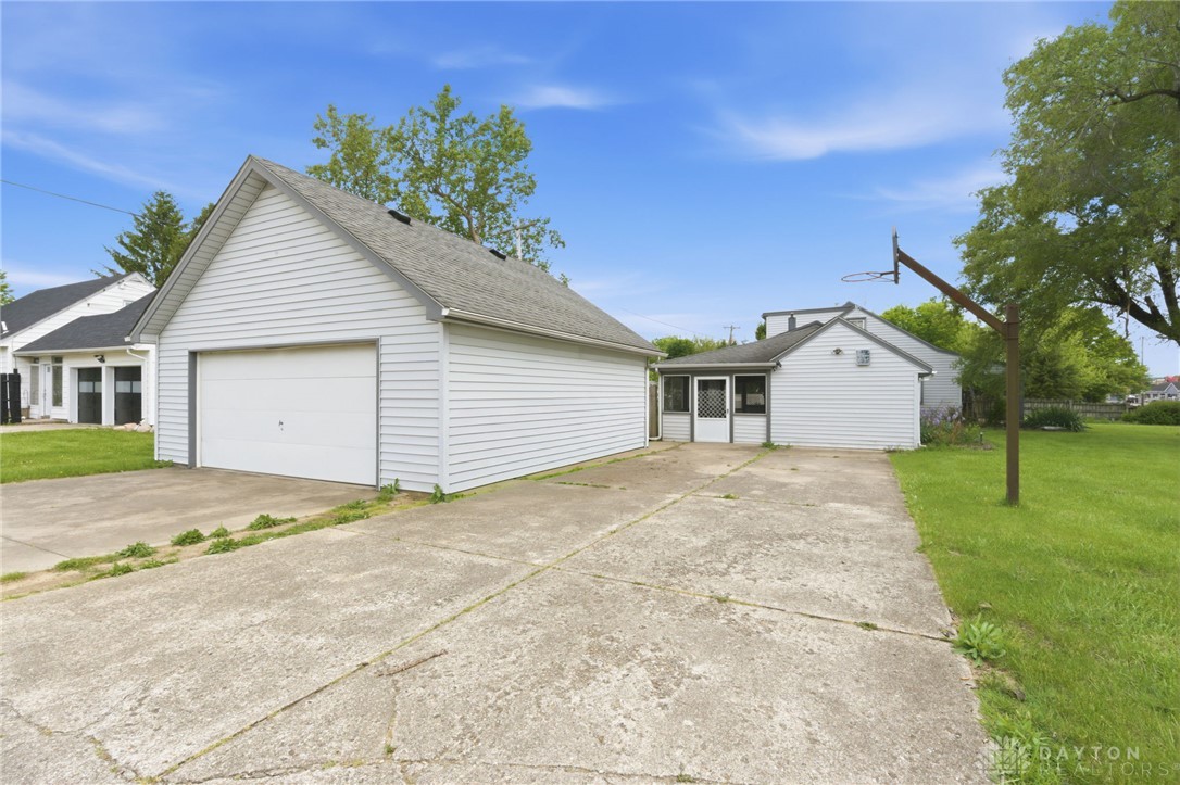 1290 Main Street Hamilton, OH 45013 - Photo 38 of 49