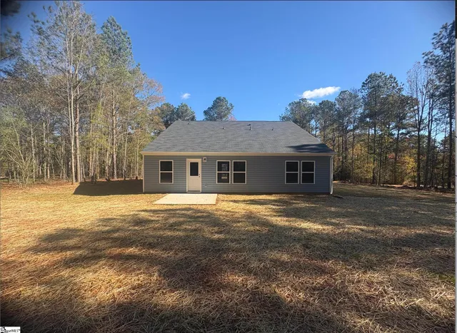 $265,000 | 121 Perry Dean Road, Laurens, SC 29360
